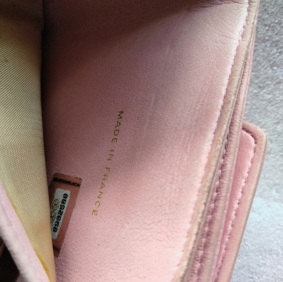 Chanel Caviar Trifold Big CC Logo Wallet Clutch - Picture 7 of 11